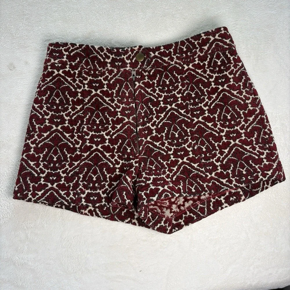 Urban Outfitters Ecote Hadley Festival Shorts Jacquard Tapestry Red Cream Size 0
